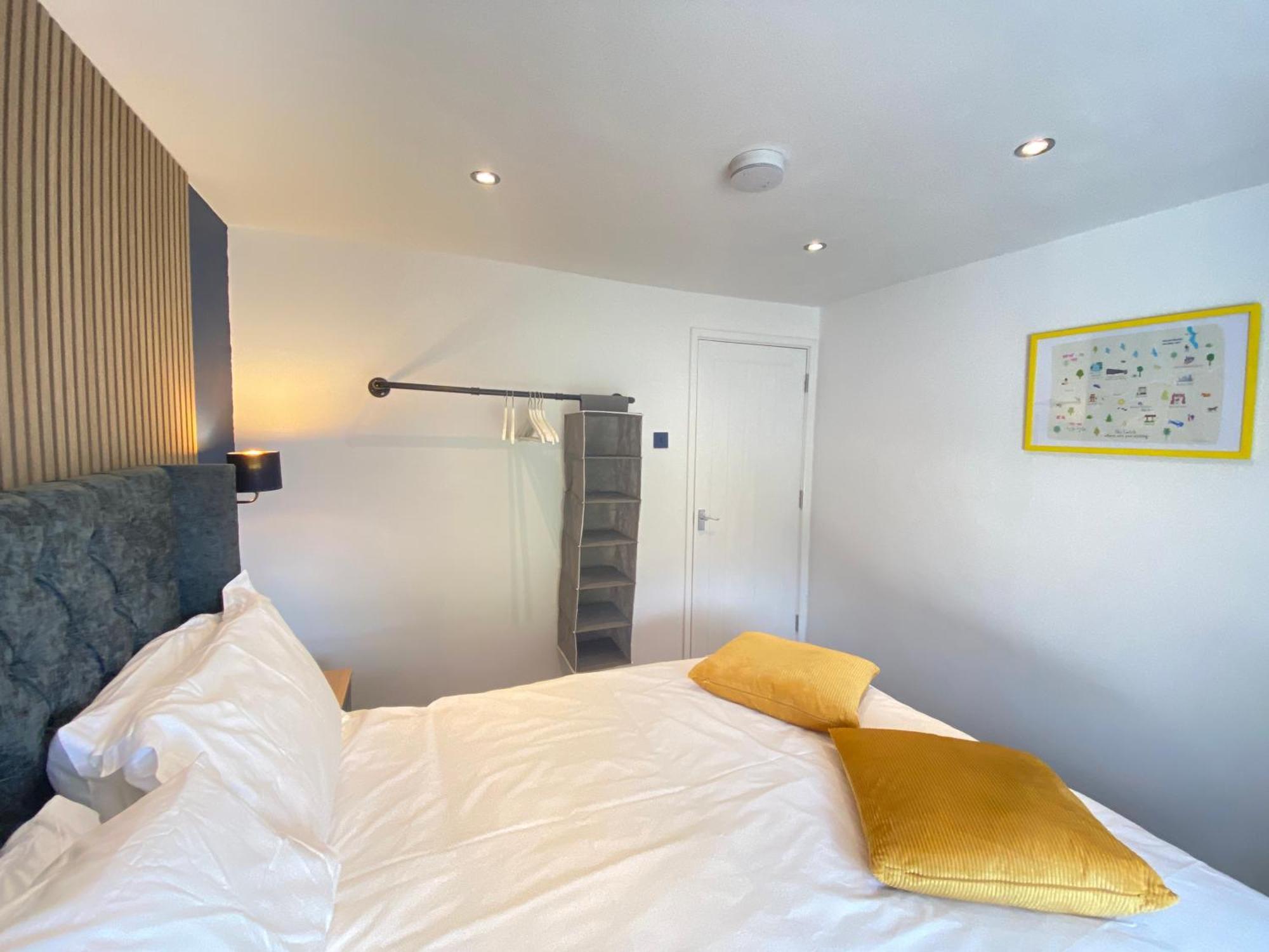 The Cwtch, Log Fire, Sleeps 6, Nr Zip World, Brecon And Bike Park Wales Aberdare Exterior foto