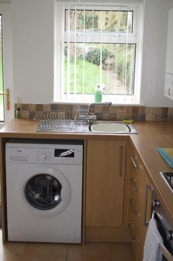 The Cwtch, Log Fire, Sleeps 6, Nr Zip World, Brecon And Bike Park Wales Aberdare Exterior foto